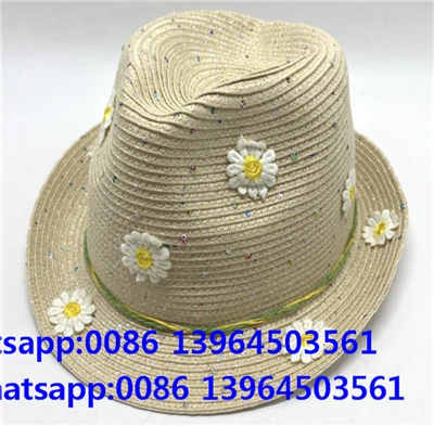 Καπέλο παραλίας Fedora σε μπεζ χρώματος λουλούδι
