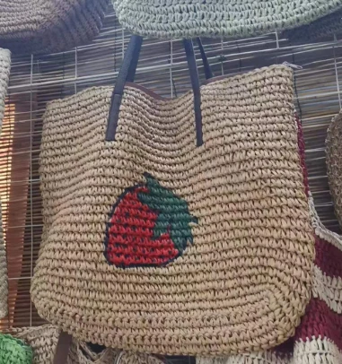 Strawberry Big Χάρτινη Γυναικεία Τσάντα παραλίας